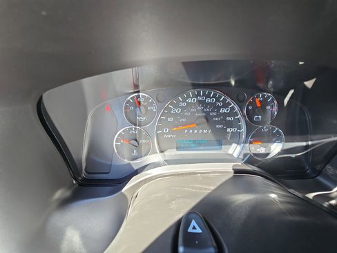 New 2025 Chevrolet Express 2500 w/ Enhanced Convenience Package image 45