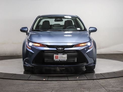 Certified 2025 Toyota Corolla LE FWD image 6