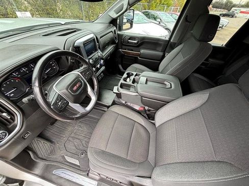Used 2022 GMC Sierra 2500 SLE w/ SLE Value Package; image 31