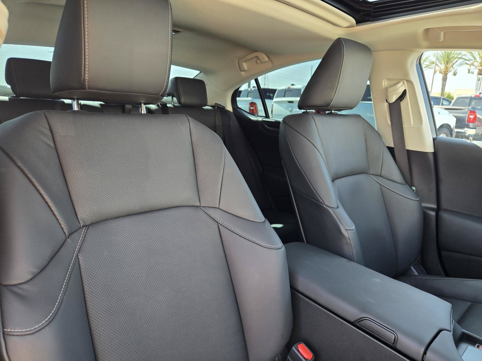 Used 2024 Lexus ES 350 w/ Premium Package FWD image 31