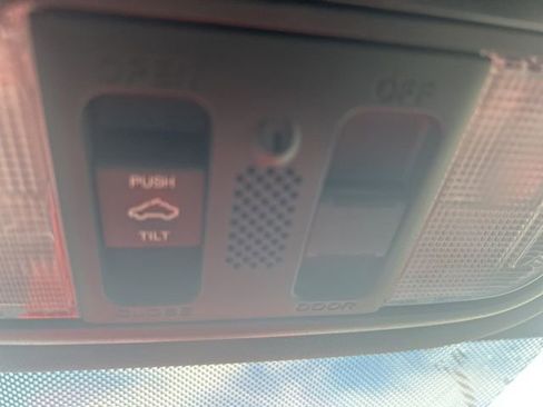 Used 2019 Honda Civic Si image 28