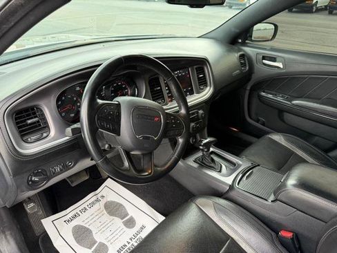 Used 2020 Dodge Charger SXT w/ Plus Group image 25