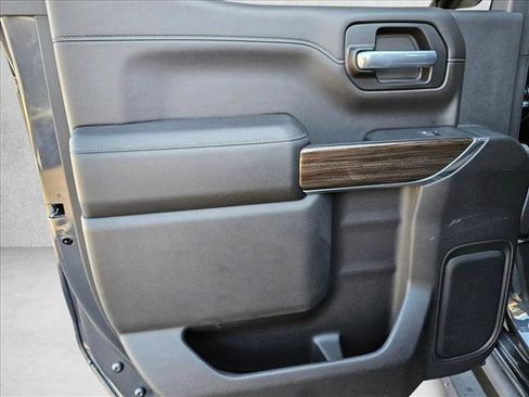 Used 2020 Chevrolet Silverado 1500 LT Trail Boss image 19