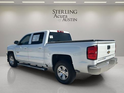 Used 2018 Chevrolet Silverado 1500 LT w/ LT Eassist Package image 7