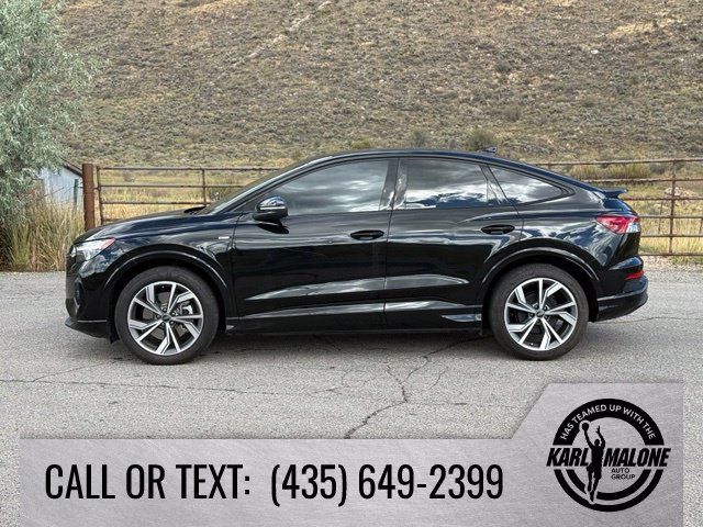 Used 2024 Audi Q4 e-tron Premium w/ Convenience Package AWD/4WD image 2