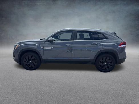 Used 2024 Volkswagen Atlas Cross Sport SE w/ Black Wheel Package AWD/4WD image 2