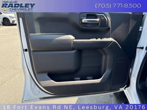 Used 2025 Chevrolet Silverado 1500 Custom Trail Boss AWD/4WD image 13