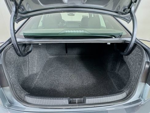 Used 2025 Volkswagen Jetta Sport FWD image 30