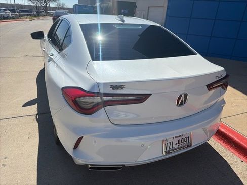 Used 2024 Acura TLX w/ Technology Package image 7