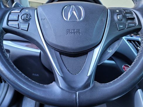Used 2017 Acura TLX w/ Technology Package FWD image 33