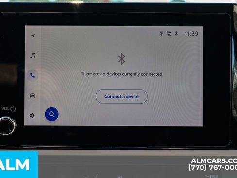 Used 2025 Toyota Camry LE image 37