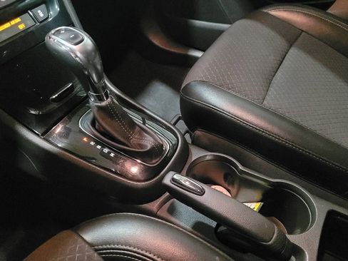 Used 2019 Buick Encore Preferred image 26