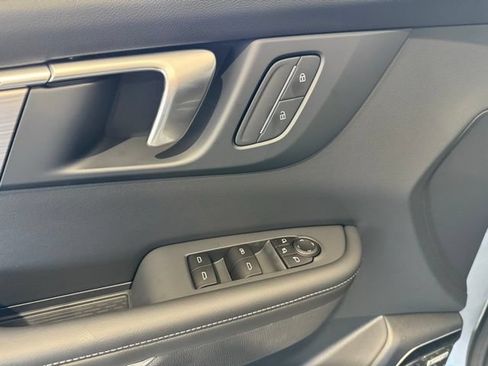 New 2026 Buick Enclave Preferred AWD/4WD image 6