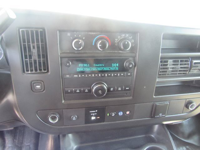 Used 2020 GMC Savana 2500 RWD image 11