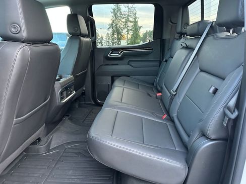 Used 2025 GMC Sierra 1500 Elevation w/ Elevation Premium Package image 16