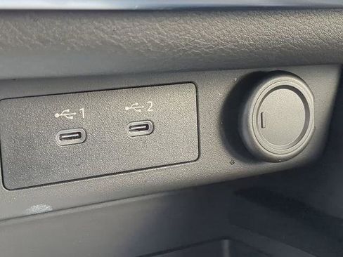 Certified 2026 Nissan Rogue SV FWD image 22
