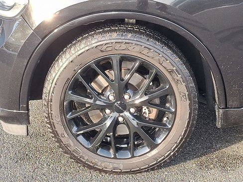 Used 2016 Dodge Durango R/T w/ Technology Group image 8