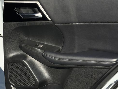 Used 2023 Mitsubishi Outlander SE Black Edition FWD image 25