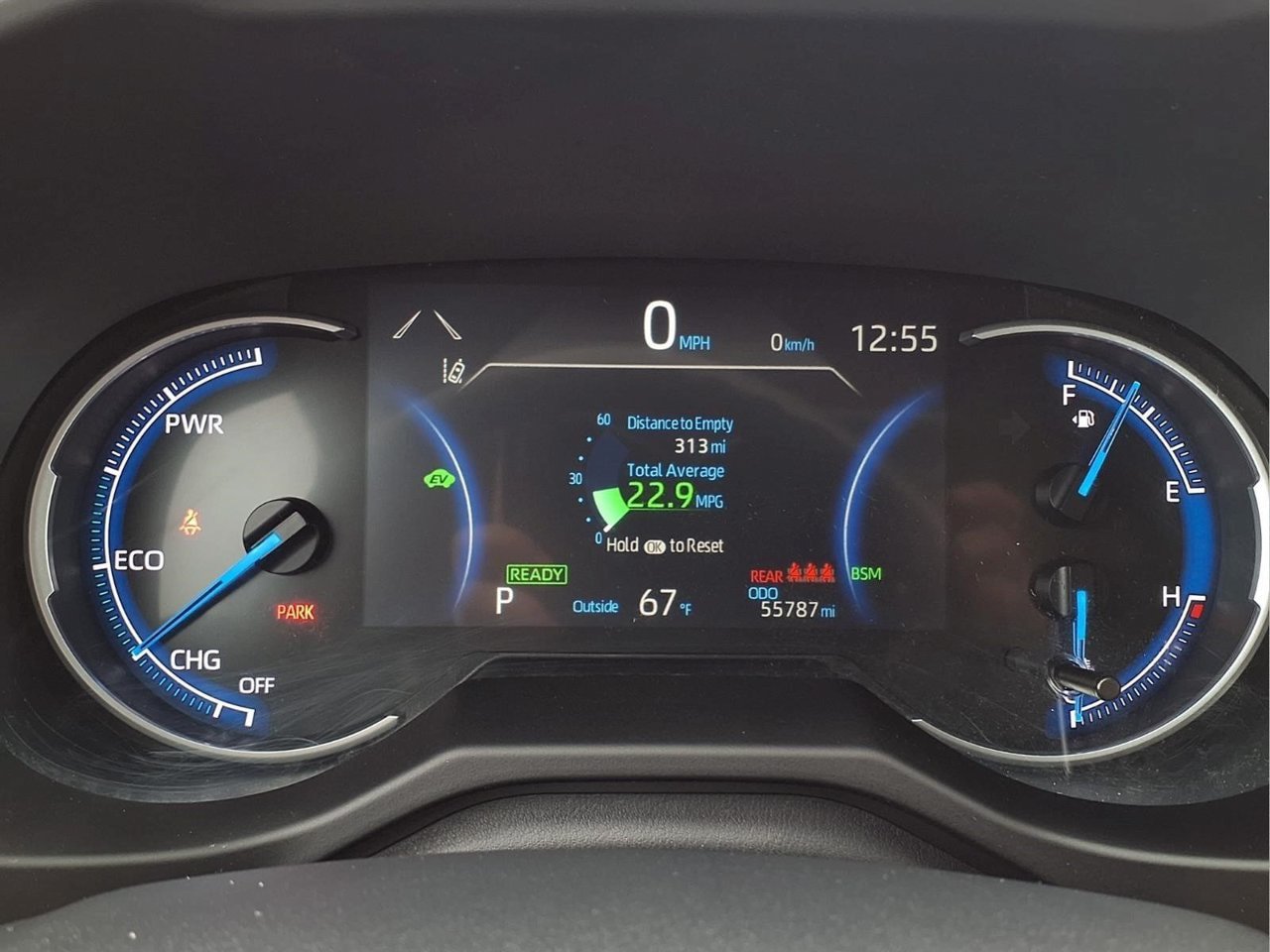 Used 2025 Toyota RAV4 XLE AWD/4WD image 21