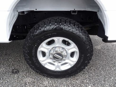 Used 2025 Ford F250 XLT w/ FX4 Off-Road Package AWD/4WD image 57