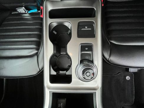 Certified 2024 Ford Edge SEL w/ Convenience Package image 11