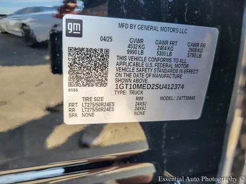 New 2025 GMC Sierra EV Denali image 22