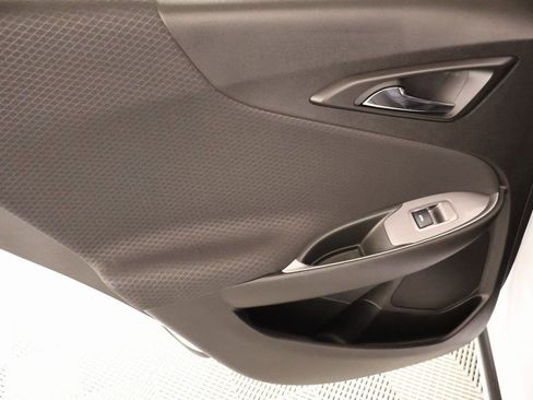 Used 2025 Chevrolet Malibu LS image 15