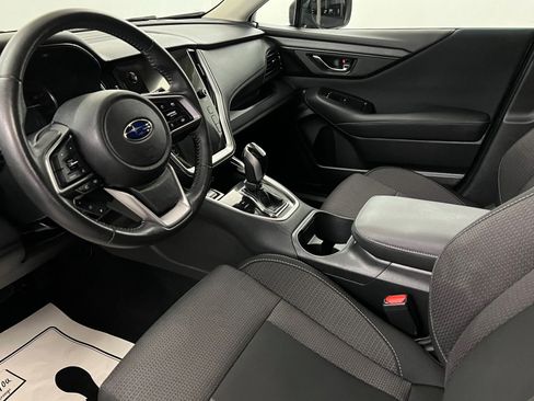 Used 2022 Subaru Outback Premium image 16