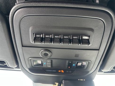 Certified 2024 Ford Bronco Raptor w/ Interior Carbon Fiber Pack 6 image 27