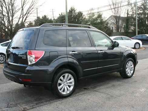Used 2013 Subaru Forester 2.5X Limited image 11