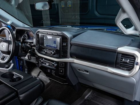 Used 2021 Ford F150 XLT w/ Equipment Group 301A Mid AWD/4WD image 17