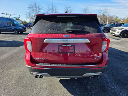Certified 2023 Ford Explorer Platinum w/ Equipment Group 601A image 4