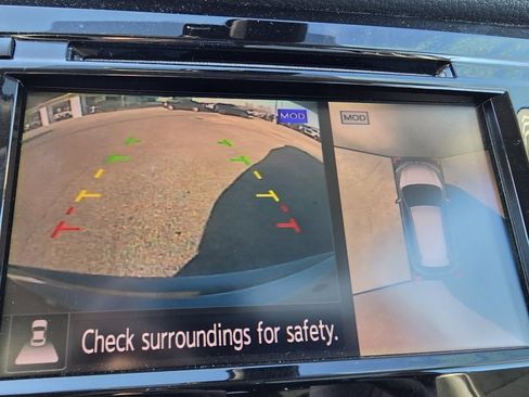 Used 2018 Nissan Rogue SL w/ Premium Package image 18