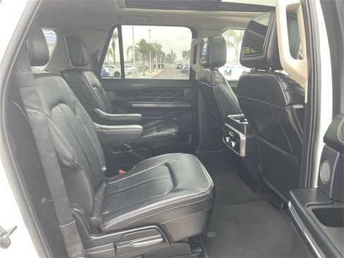 Used 2020 Ford Expedition Max Platinum image 28