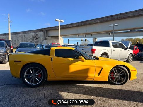Used 2007 Chevrolet Corvette Coupe image 9
