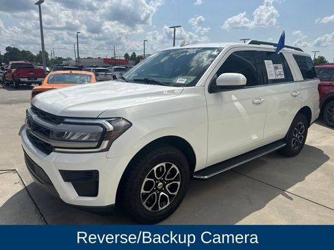 Used 2022 Ford Expedition XLT RWD image 4