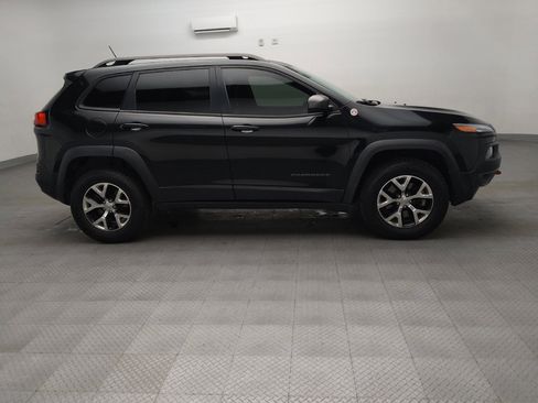 Used 2014 Jeep Cherokee Trailhawk w/ Leather Interior Group AWD/4WD image 11