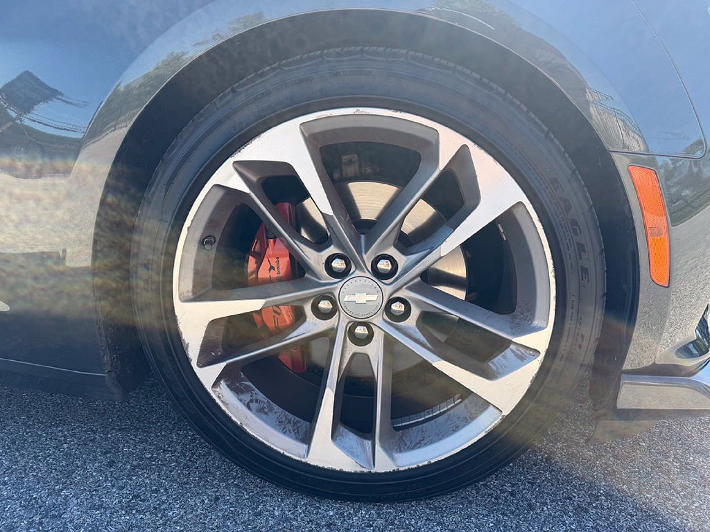 Used 2017 Chevrolet Camaro SS w/ 50th Anniversary Edition RWD image 20
