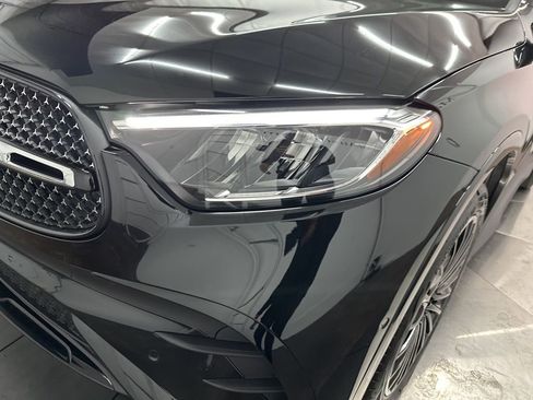 Used 2026 Mercedes-Benz GLC 300 GLC 300 image 31