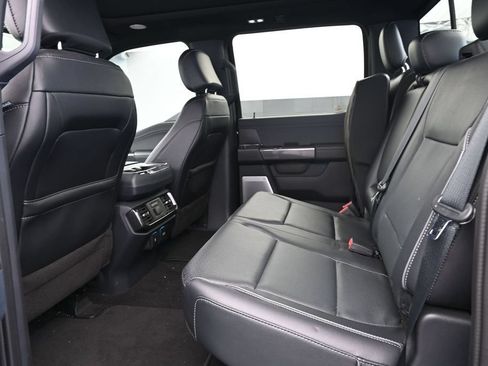Used 2022 Ford F150 Lariat w/ Equipment Group 502A High AWD/4WD image 21