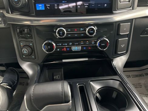 New 2025 Ford F150 Lariat w/ Equipment Group 501A Mid image 39