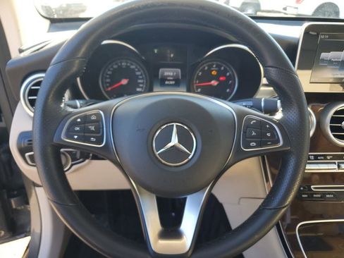 Used 2018 Mercedes-Benz GLC 300 image 18