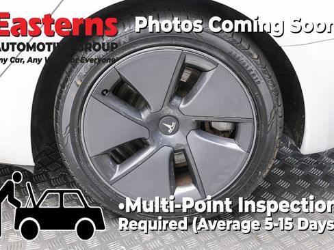 Used 2023 Tesla Model 3 Standard Range RWD image 8