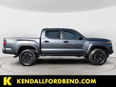 Used 2023 Toyota Tacoma Limited w/ Nightshade Package AWD/4WD image 6