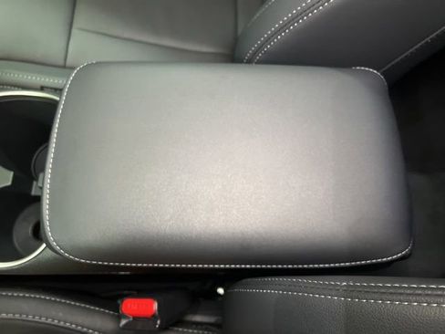 Used 2025 Subaru Outback Limited w/ Popular Package #2 image 27