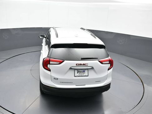 Used 2022 GMC Terrain SLE w/ Driver Convenience Package AWD/4WD image 39
