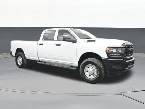 Used 2024 RAM 2500 Tradesman AWD/4WD image 21