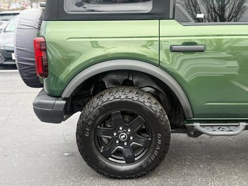 Used 2022 Ford Bronco Black Diamond image 8