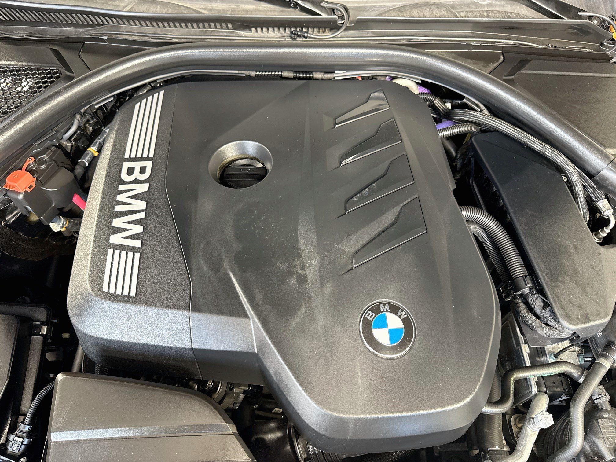Used 2026 BMW 330i xDrive Sedan AWD/4WD image 39