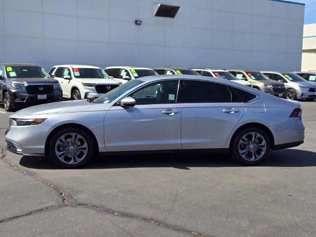 Used 2023 Honda Accord EX image 7